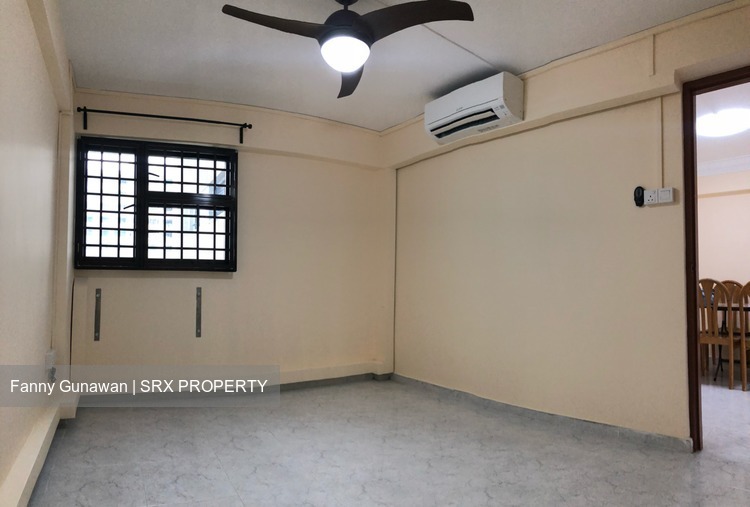 Blk 19 Ghim Moh Road (Queenstown), HDB 3 Rooms #180177812